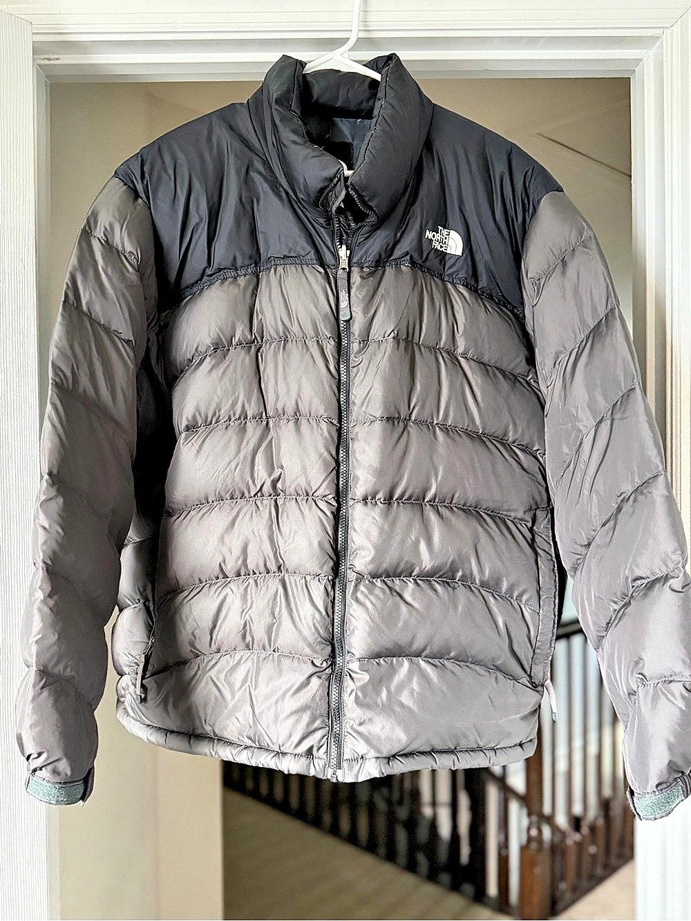 The North Face Retro Nuptse 700 Down Puffer Jacket Gray & Black XL